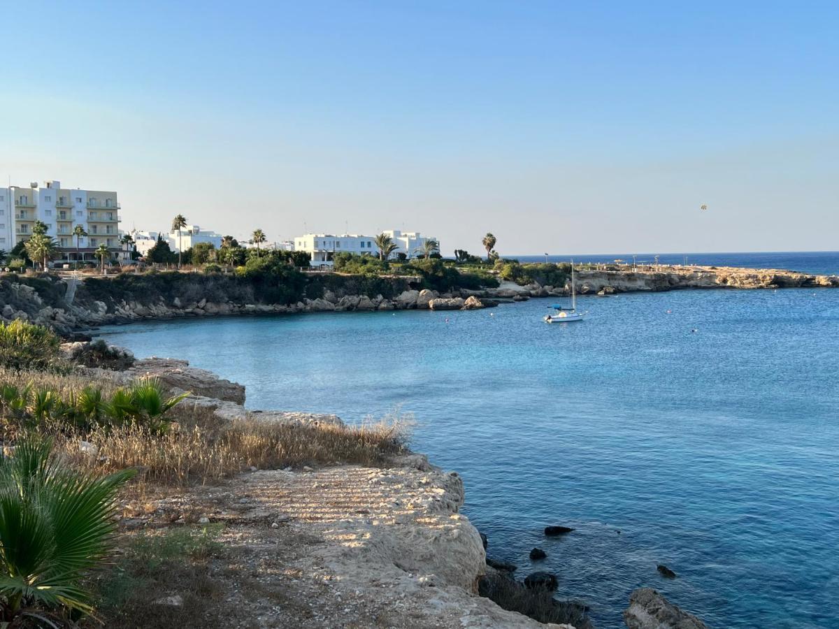 Lovely Cozy One Bedroom Suite With Pool Protaras Bagian luar foto