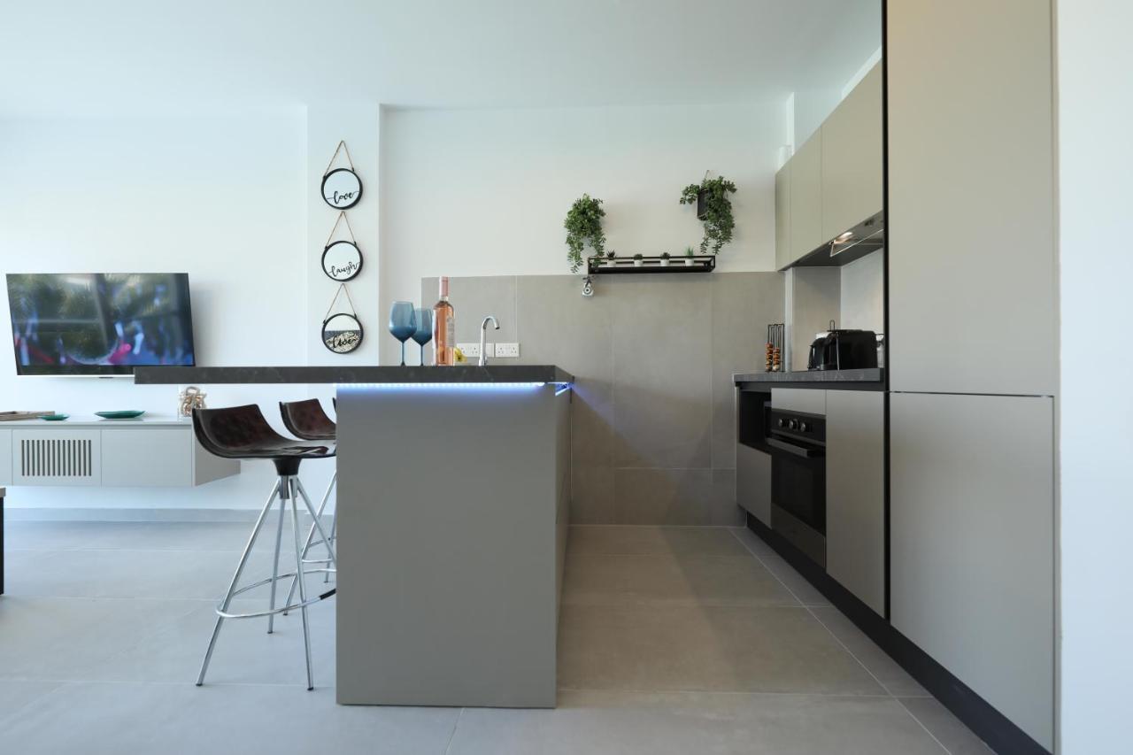 Lovely Cozy One Bedroom Suite With Pool Protaras Bagian luar foto