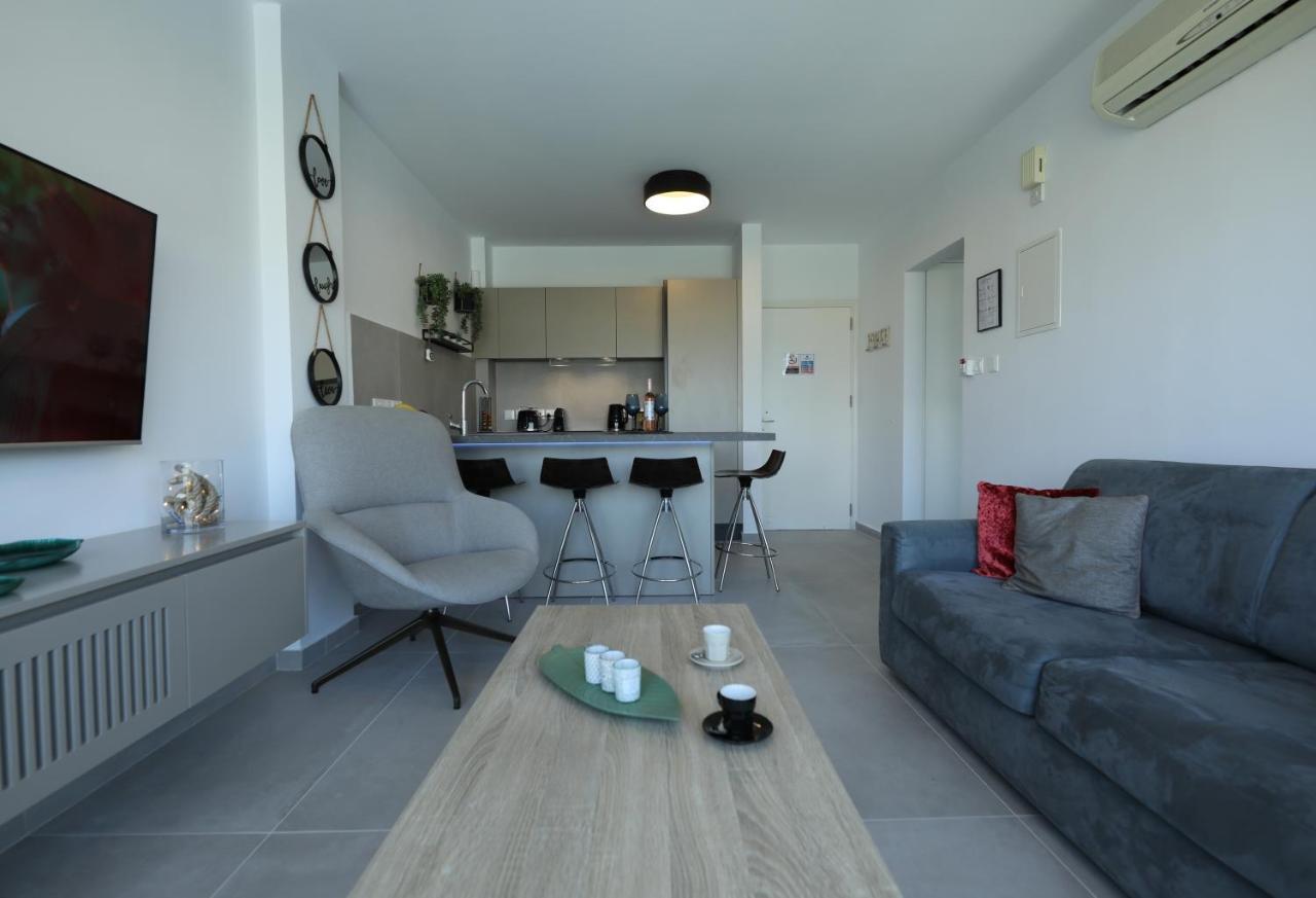 Lovely Cozy One Bedroom Suite With Pool Protaras Bagian luar foto