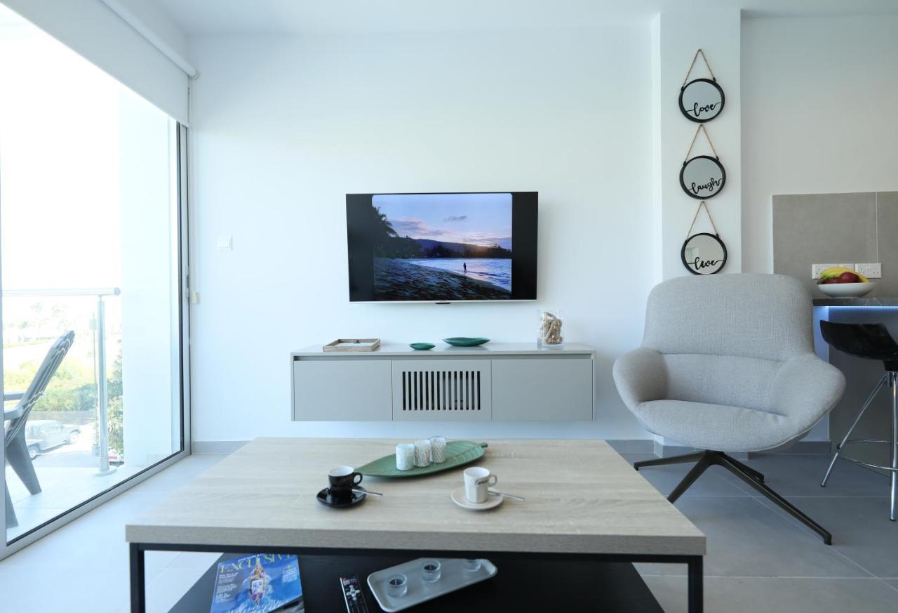 Lovely Cozy One Bedroom Suite With Pool Protaras Bagian luar foto